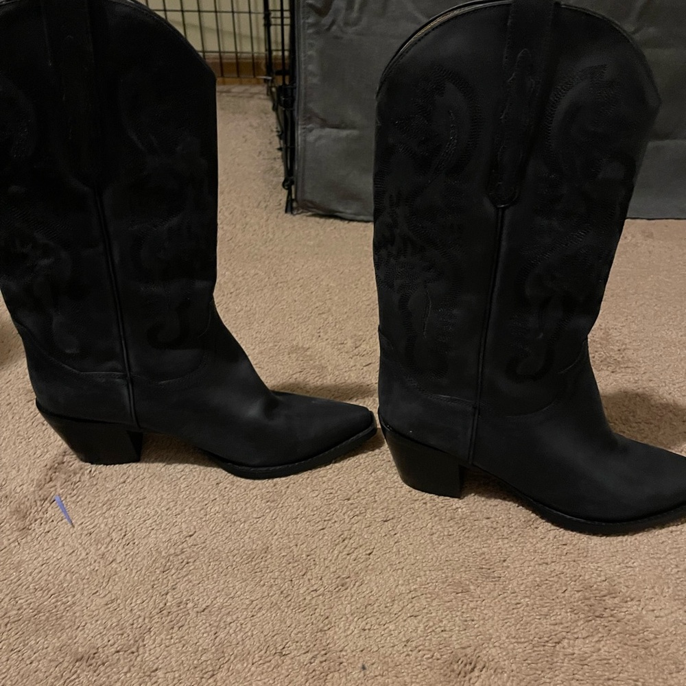 Black Jeffrey Campbell boots